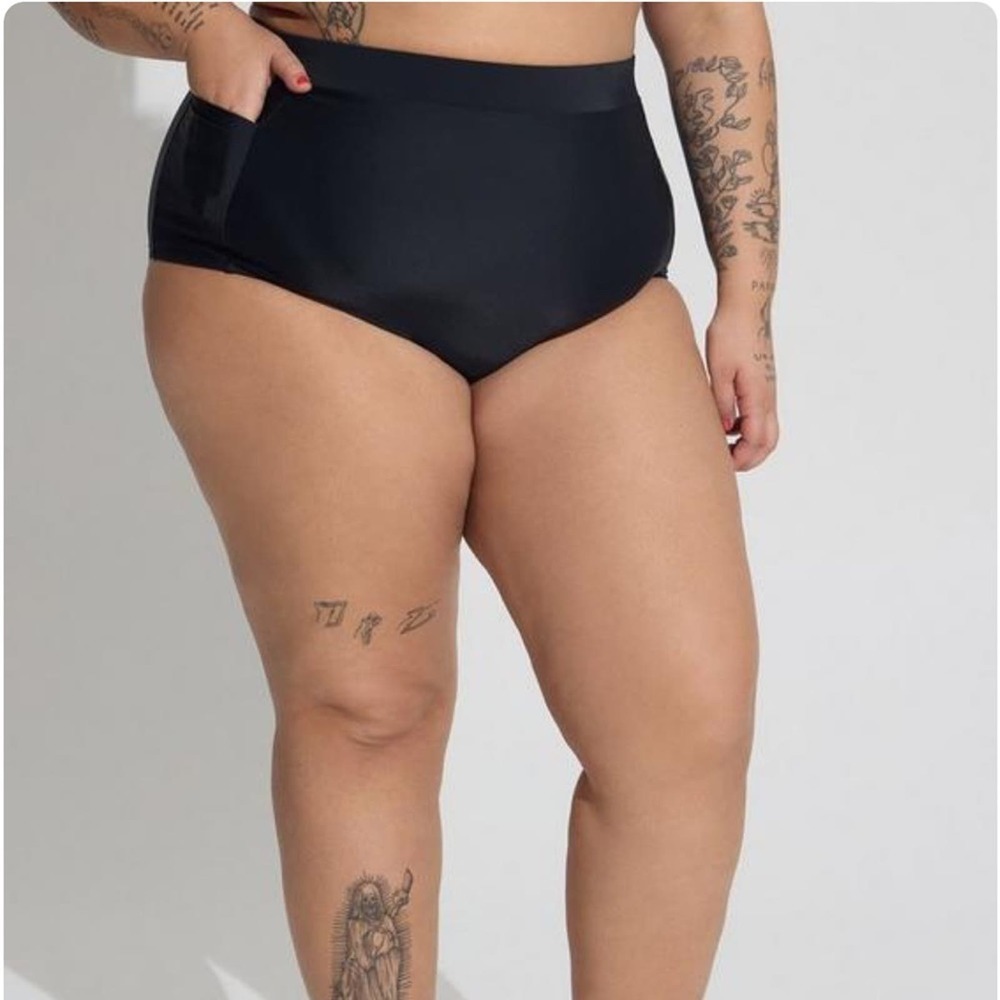 New! Torrid sz 3 Ultra High-Rise Bathing Swim Suit Pockets‎ Bottom 3X